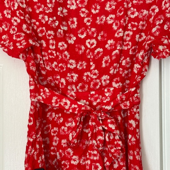 Brand New Lulu's Garden Explorer Red Floral Print Mini Dress Size Medium M - Picture 7 of 10